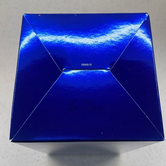 ZO Skin Health Skincare Kit - NIB - Exp 03/2026 - Picture 6 of 6